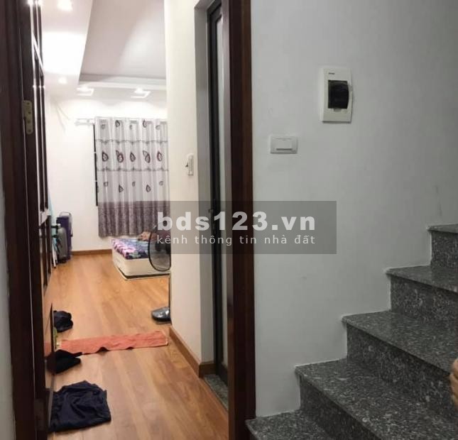 Nhỉnh 3 tỷ có nhà kho bạc nhà nước – đối diện ngân hàng MB Cát Linh ở ngay