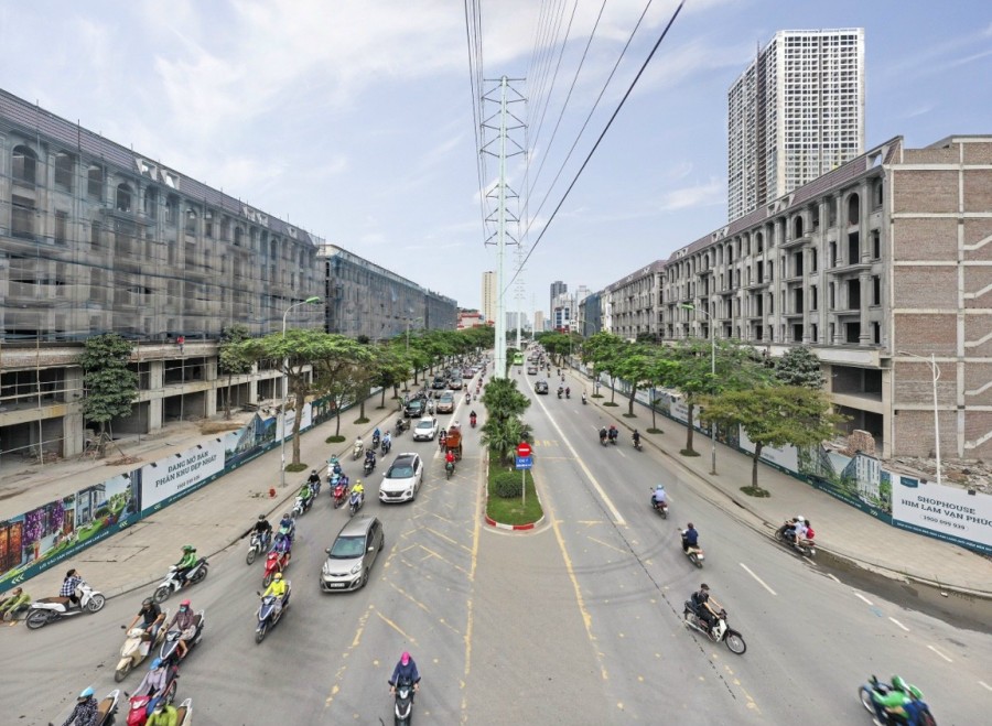 Chủ nhà bán cắt lỗ shophouse 2 mặt tiền Him Lam Vạn Phú, đúc kiên cố 6 tầng sổ sẵn chính chủ