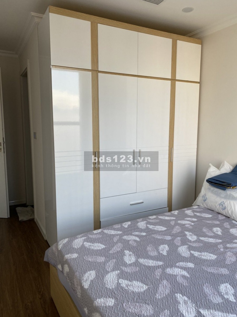 Bán căn hộ tầng trung R2 Sunshine Riverside Nhật Tân giá 2,6 tỷ, an ninh đảm bảo pháp lý đủ