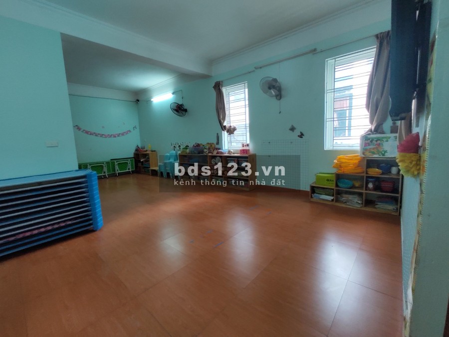 Bán căn góc Minh Khai 90m2, M.tiền 5.1, Ôtô chánh, sống sướng, KD mọi dòng tiền LH: 0983599927