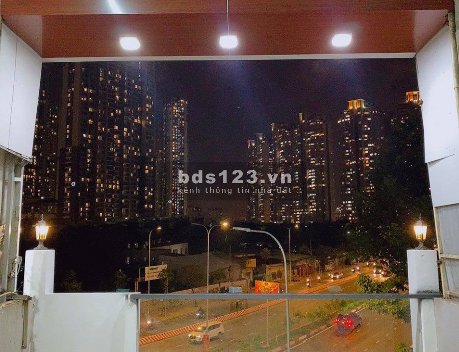 Chính chủ cho thuê mặt tiền Nguyễn Hữu Cảnh Bình Thạnh, 5.9X18, nhà mới đẹp, vị trí kinh doanh đỉnh.