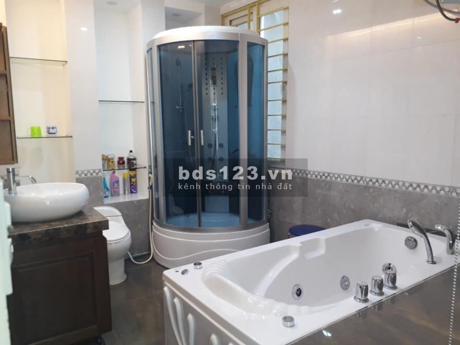 Ngõ thông Kinh doanh, Ô tô vòng quanh, 5 tầng Trung tâm Đống Đa, chỉ 5.5 tỷ