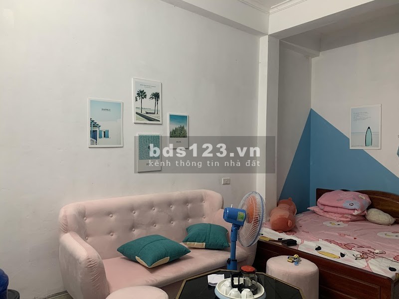 Chủ nhà cần bán nhà nguyên căn mặt phố 10m, giá bán 5.5 tỷ,…