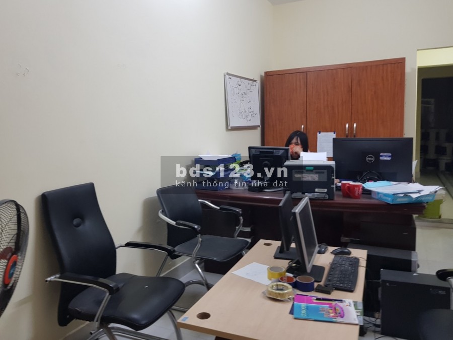 Bán nhà Ngọc Hồi,ngõ thông rộng,ôtô vào nhà,kinh doanh,50mx 5 tầng,giá 3,7 tỷ