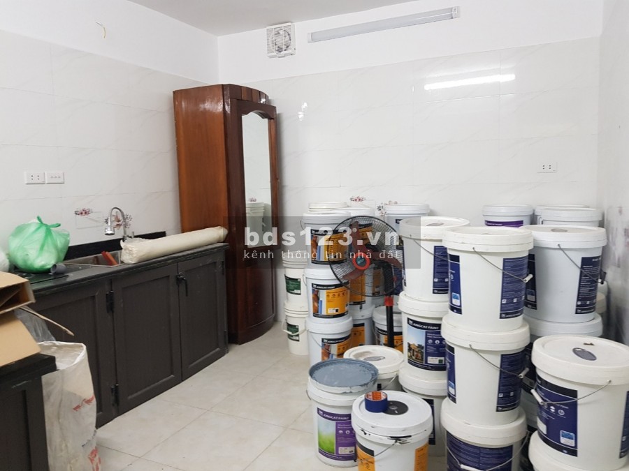 Bán nhà Ngọc Hồi,ngõ thông rộng,ôtô vào nhà,kinh doanh,50mx 5 tầng,giá 3,7 tỷ