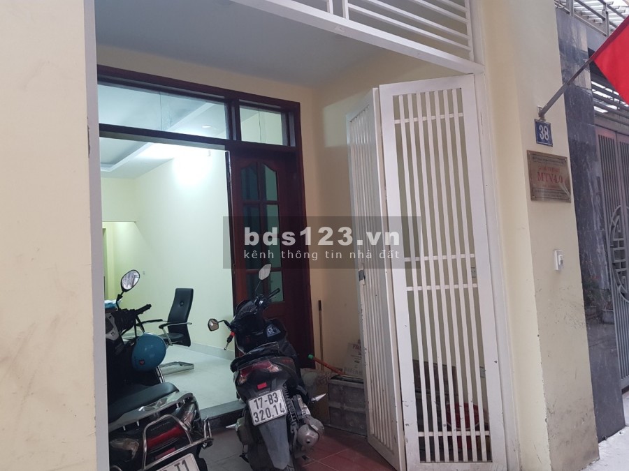 Bán nhà Ngọc Hồi,ngõ thông rộng,ôtô vào nhà,kinh doanh,50mx 5 tầng,giá 3,7 tỷ