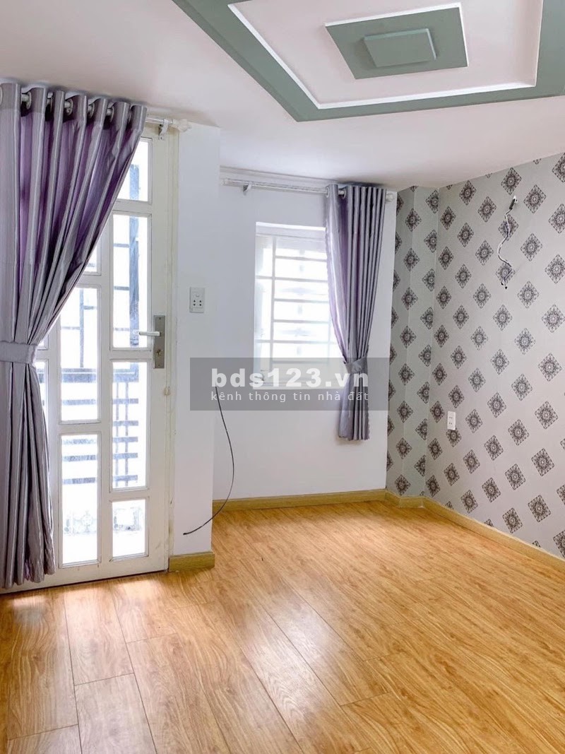 Bán nhà nguyên căn giá tiện đầu tư giá 4 tỷ diện tích 51m2 Trường Chinh, Quận Tân Phú