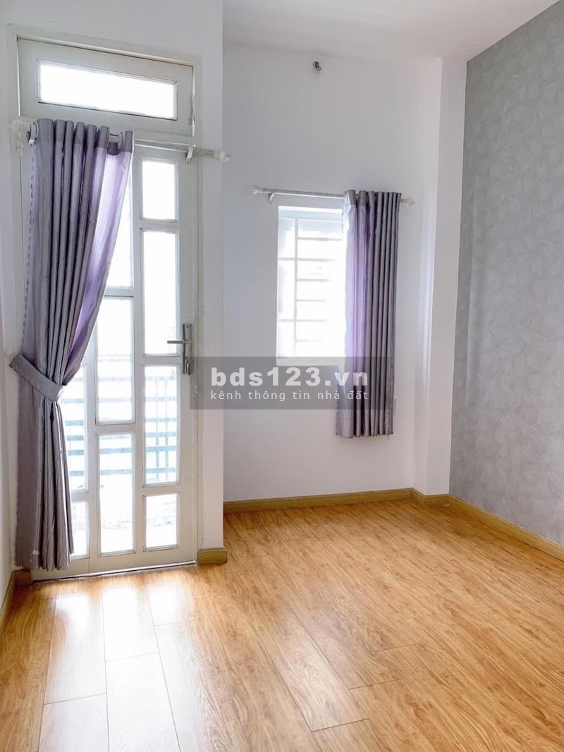 Bán nhà nguyên căn giá tiện đầu tư giá 4 tỷ diện tích 51m2 Trường Chinh, Quận Tân Phú