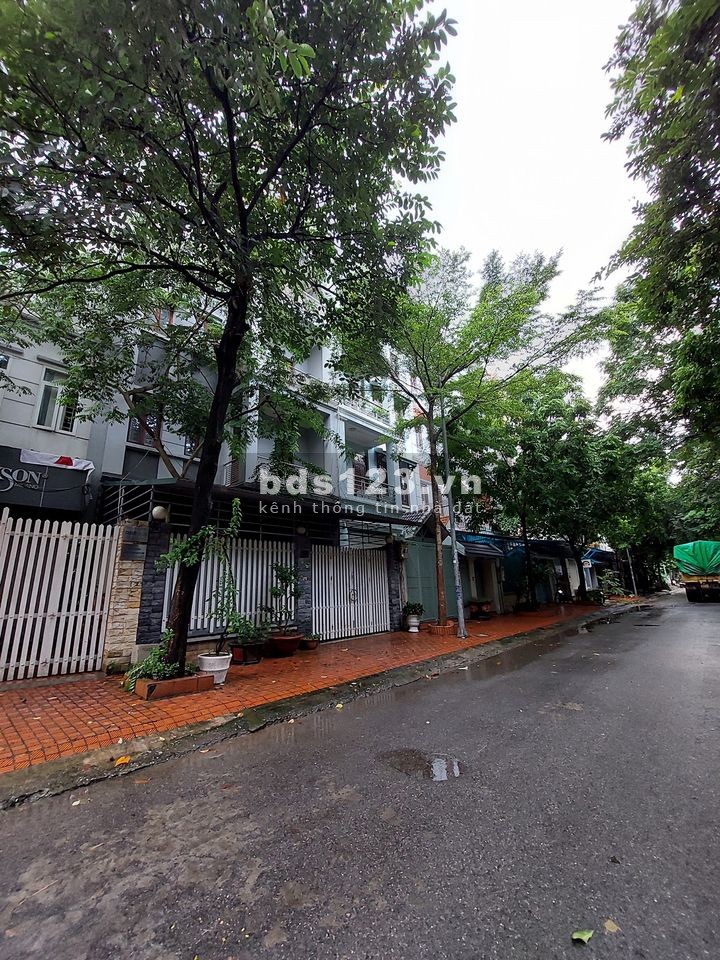 Bán gấp siêu phẩm hẻm xe hơi khu dân trí Nguyễn Văn Khối, dtsd 5x 8m, 3 lầu giá chỉ 4.2 tỷ