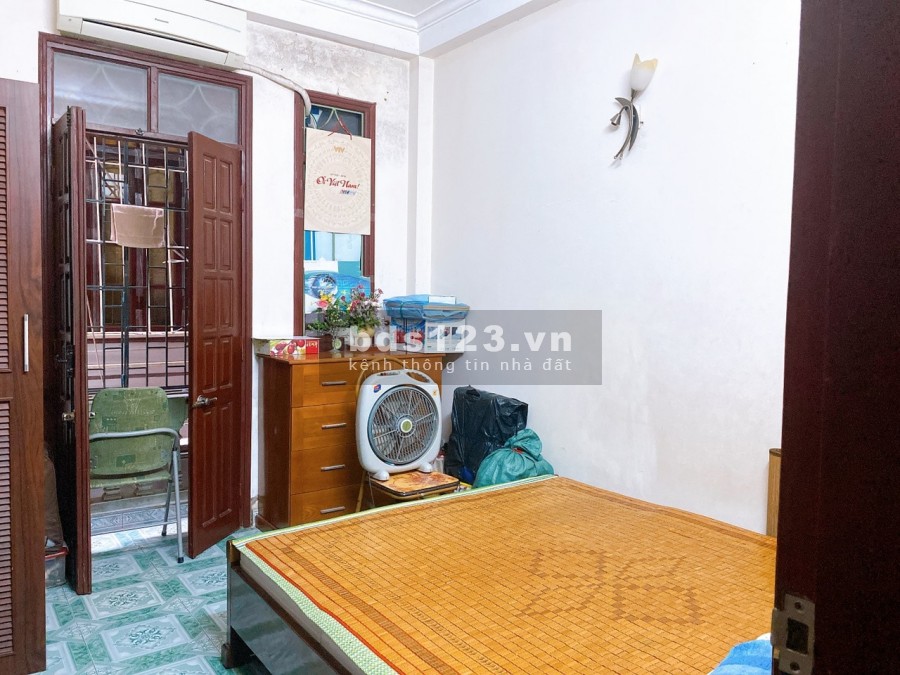 Bán gấp nhà Minh Khai, giá bán 1.6 tỷ, cách 10m ra mặt ngõ kinh doanh lh 0966282612