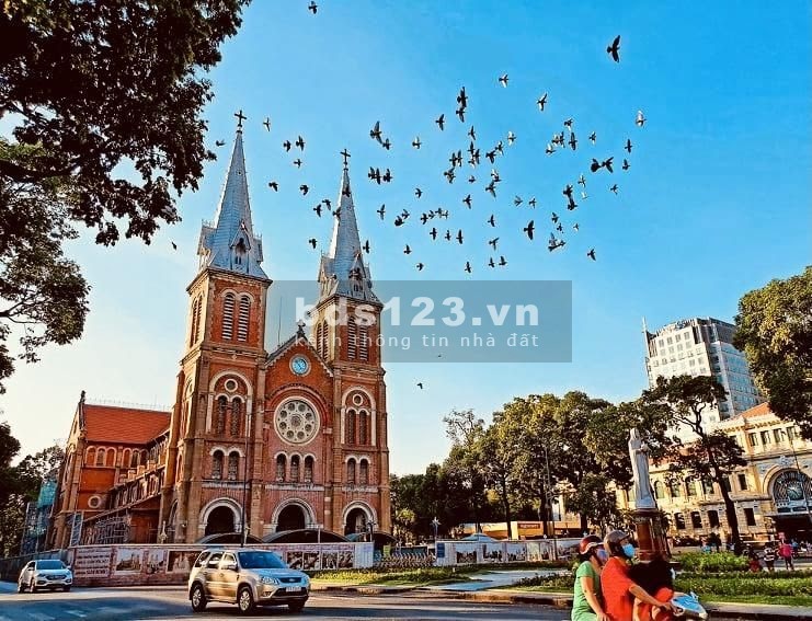Bán nhà 4 tầng căn hộ dịch vụ phố Nhật Lê Thánh Tôn Bến Nghé Quận 1 giá chỉ 14.5 tỷ