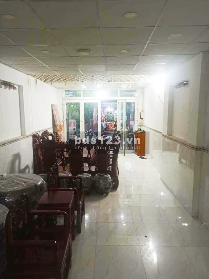Bán nhà mặt tiền Phạm Văn Bạch P.12 Quận Gò Vấp, diện tích khủng 70m2, giá nhỉnh 7 tỷ