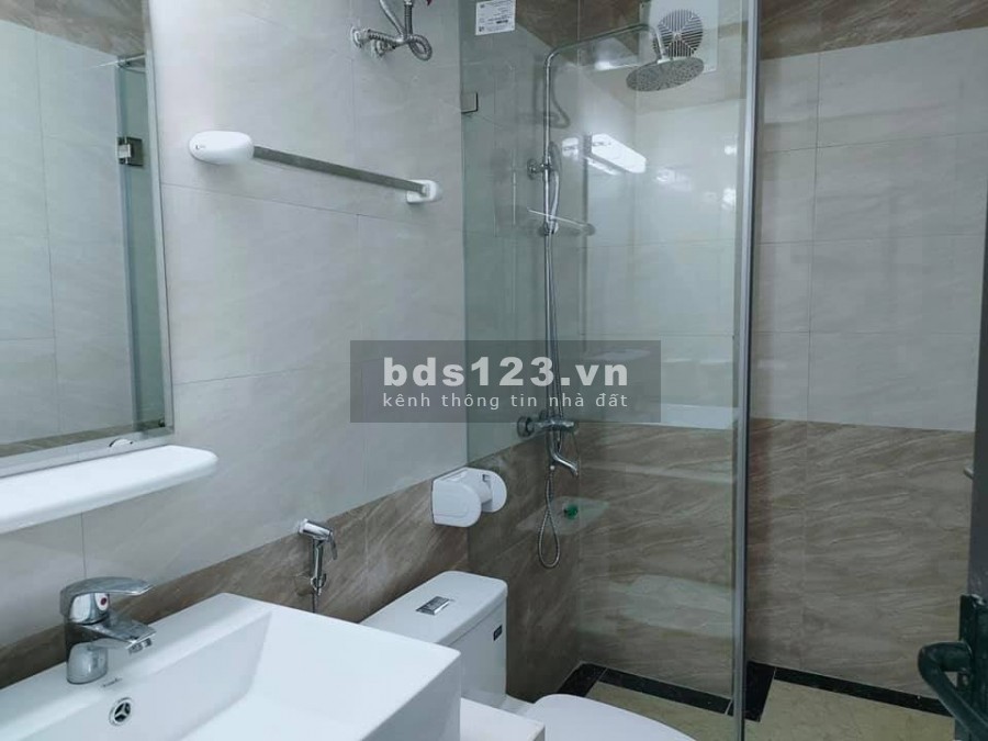 Nhà đẹp hàng xóm gần gũi thân thiện, vì covitd nên phải về quê cần bán gấp nhà giá 1.7 tỷ
