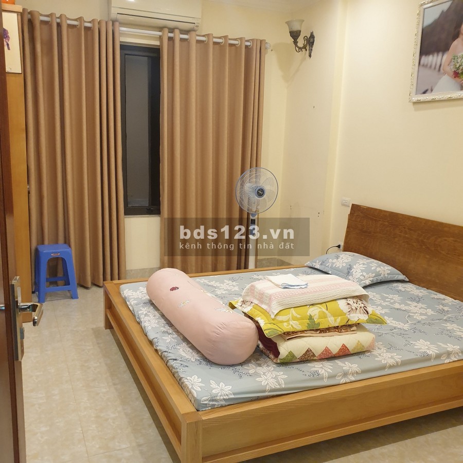 Bán nhà Ngọc Thuỳ dt 40/50 3 tầng lô góc nhà xây cực kỳ chắc chắn an sinh đỉnh, giá 2.86 tỷ