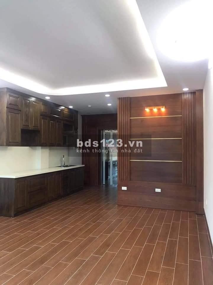 Phân lô Quan Nhân, Quận Cầu Giấy, diện tích sử dụng 50m2, đúc kiên cố 7 tầng, Ô tô tránh