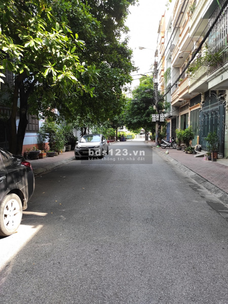 Phân lô Quan Nhân, Quận Cầu Giấy, diện tích sử dụng 50m2, đúc kiên cố 7 tầng, Ô tô tránh