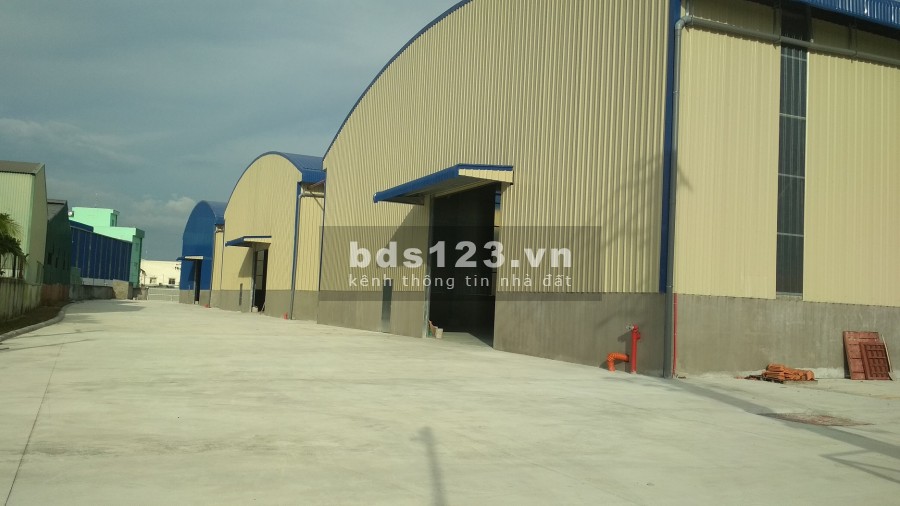 Cho thuê xưởng mới 100% diện tích 6000m2 trong khuôn viên 13.500m2 Nguyễn Hữu Trí Long An