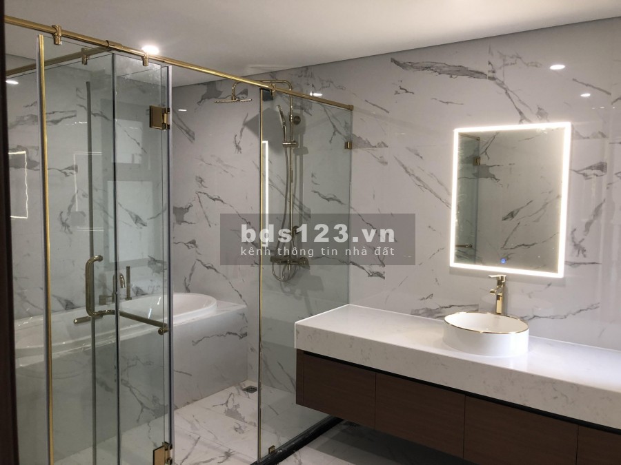 Căn 89m2 thông thủy 2 phòng ngủ view SÔng full đồ rời giá bán 3,3 tỷ (bao phí)