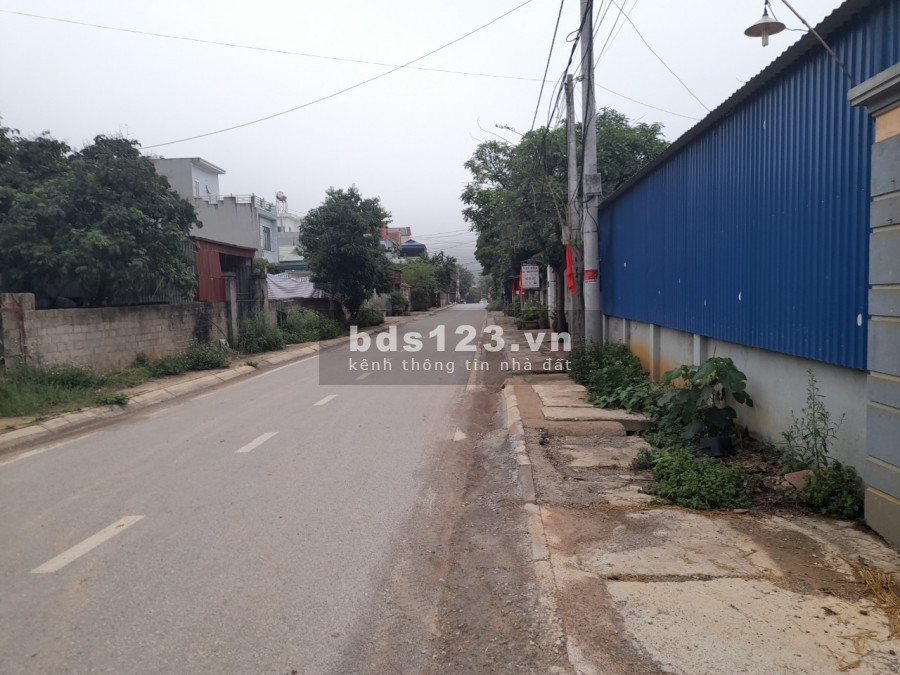 Bán lô đất tại Tiểu khu 32 Nông Trường Mộc châu đón sóng cao liên hệ 0978353788