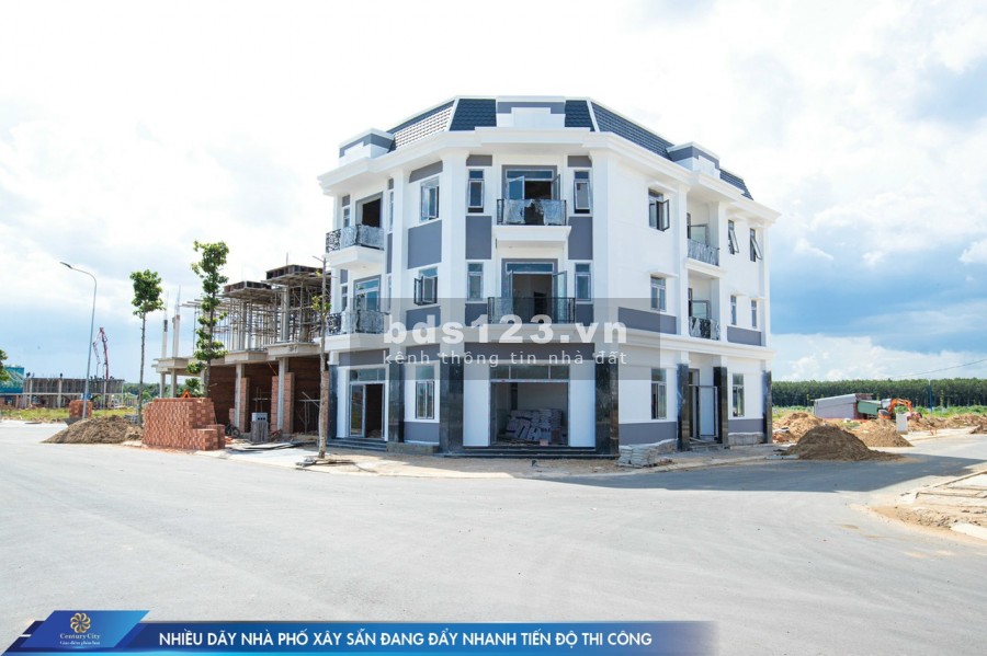 Bán gấp lô đất đẹp gần khu tái định cư Lộc An – Bình Sơn. 1.8 tỷ. Sổ riêng. LH: 0374804086
