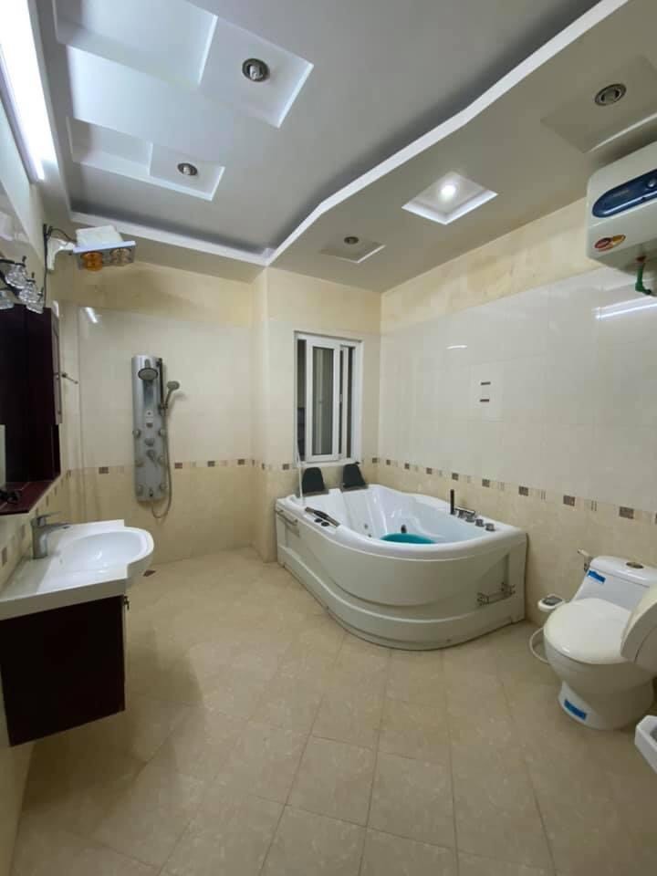 Cần gấp nhà tại Nguyễn Khang, Quận Cầu Giấy, diện tích 58m² đúc 5 tầng, giá 4.2 tỷ.