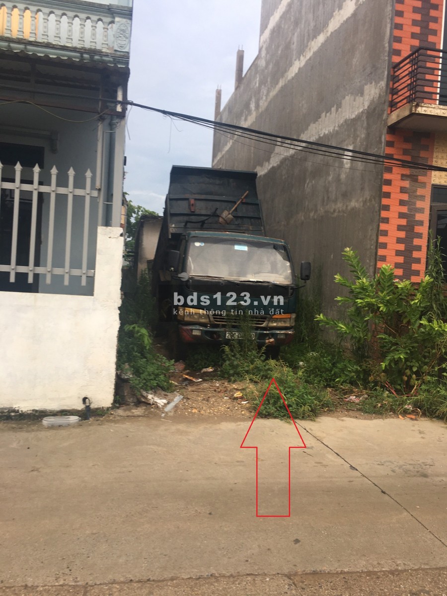 Chính chủ cần bán 60m tổ 9 quang minh, trục chính làng đường 7m kinh doanh tốt