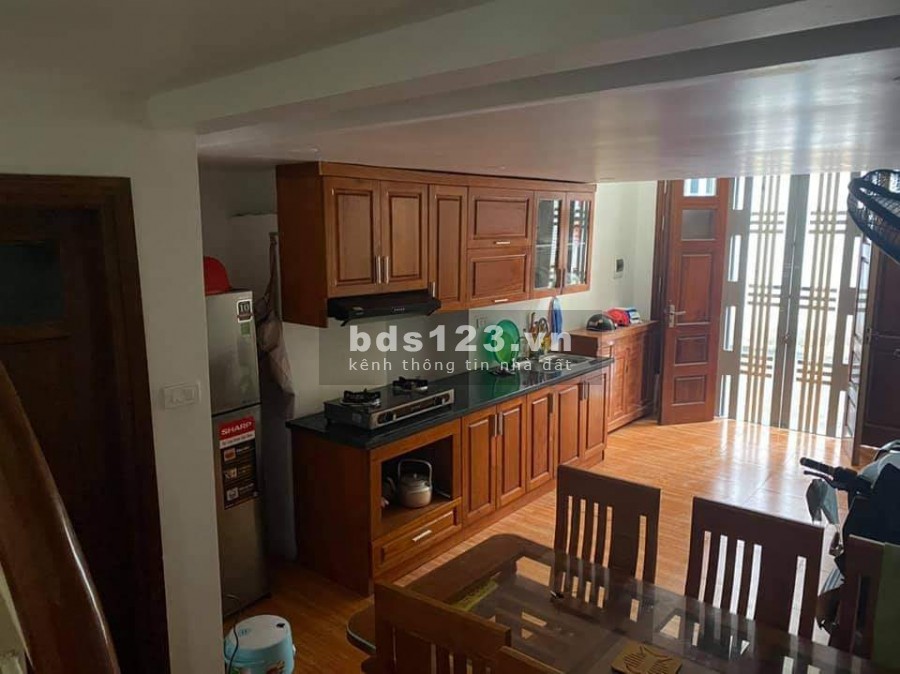 Bán nhà nguyên căn Lê Đức Thọ khu dân trí cao ô tô tặng nội thất liên hệ 0962157266
