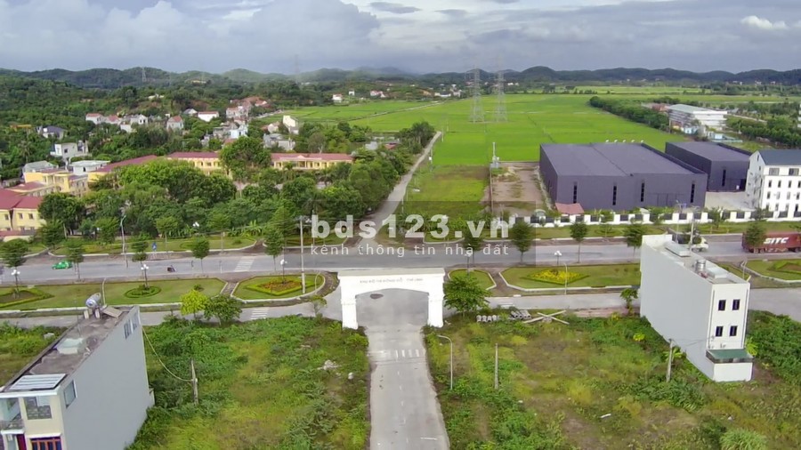 Cần bán Mảnh đất quay ra Ql 37 Khu đô thị Đồng đỗ Chí linh - HD