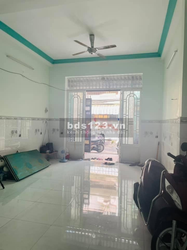 Bán nhà 2 mặt tiền trước sau kinh doanh đa ngành nghề, diện tích đẹp, giá đầu tư tốt