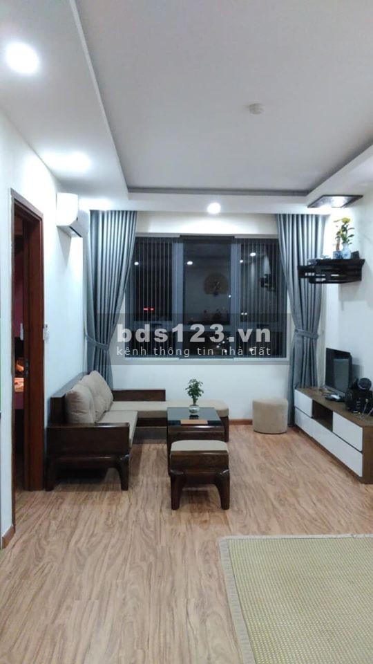 Bán nhà riêng, ngõ 467 Lĩnh Nam giá bán 2.55 tỷ, diện tích sử dụng 57m2, mặt tiền 5m
