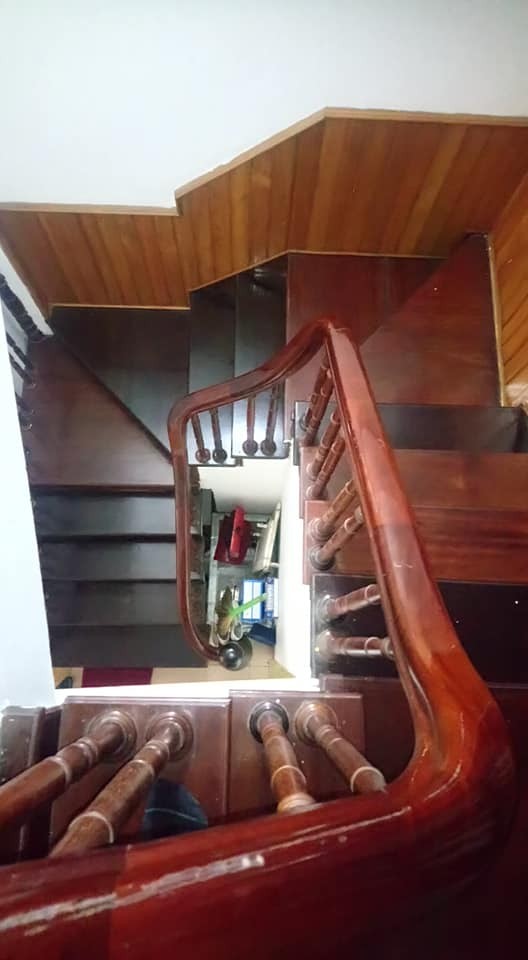 Bán nhà mặt ngõ Đỗ Quang Cầu Giấy PLô Ô tô KD 42Mx6T 11.5 tỷ 0902224679