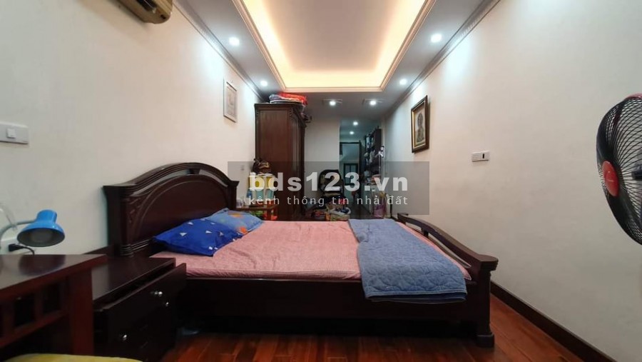 Bán Nhà mặt Phố Nguyễn Ngọc Nại, QUận Thanh Xuân, Nhà Mới Toanh, Kinh Doanh Sầm Uất.