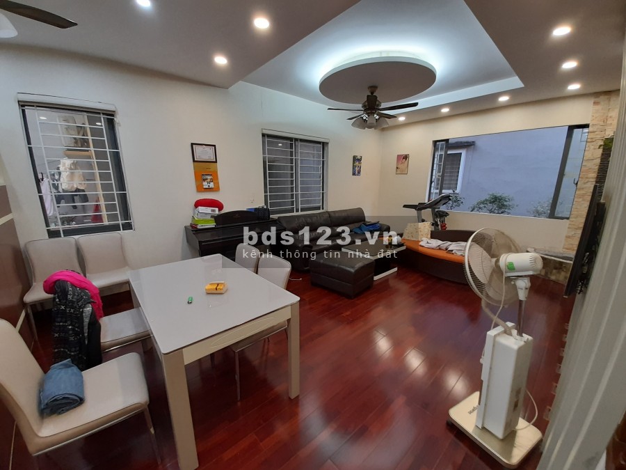 GẤP GẤP, VỠ NỢ BÁN NHÀ PHỐ CẦU ĐƠ, 50M, Ô TÔ 10M, 5 TẦNG MỚI ĐẸP Ở NGAY CHỈ 4 TỶ LH 0942.861188