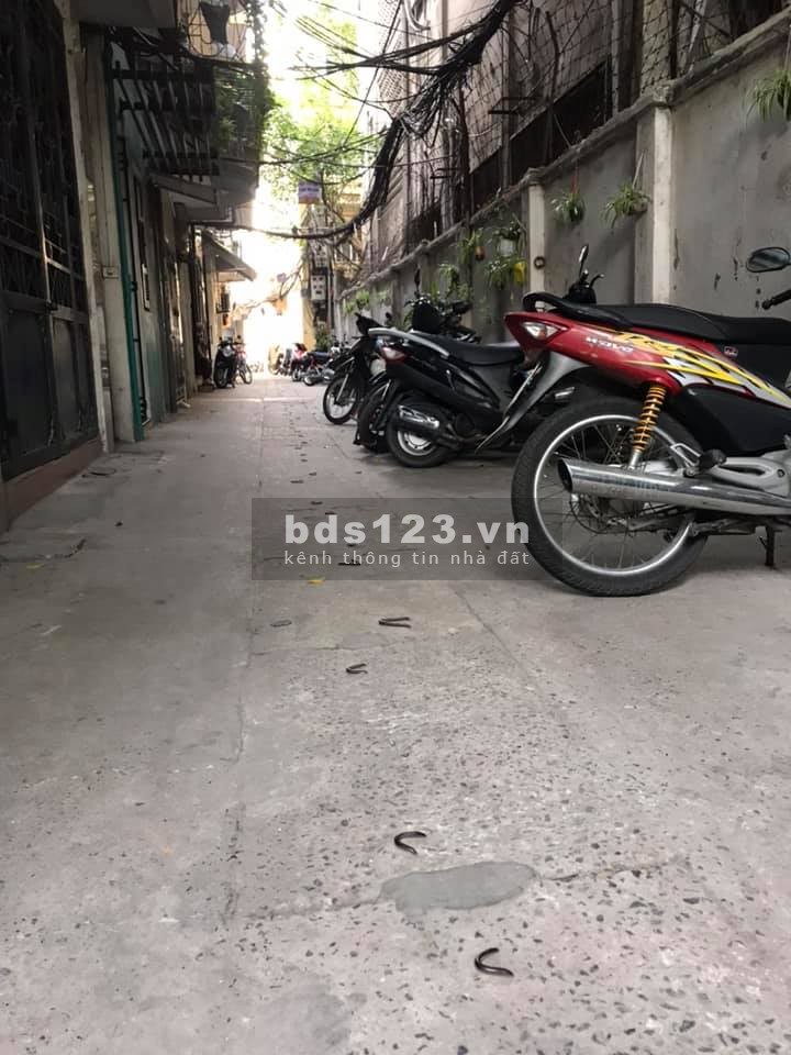 Giá rẻ bất ngờ, bán nhà Minh Khai, Quận Hai Bà Trưng ngõ rộng 5m, 60m2 5 tầng giá 6.5 tỷ