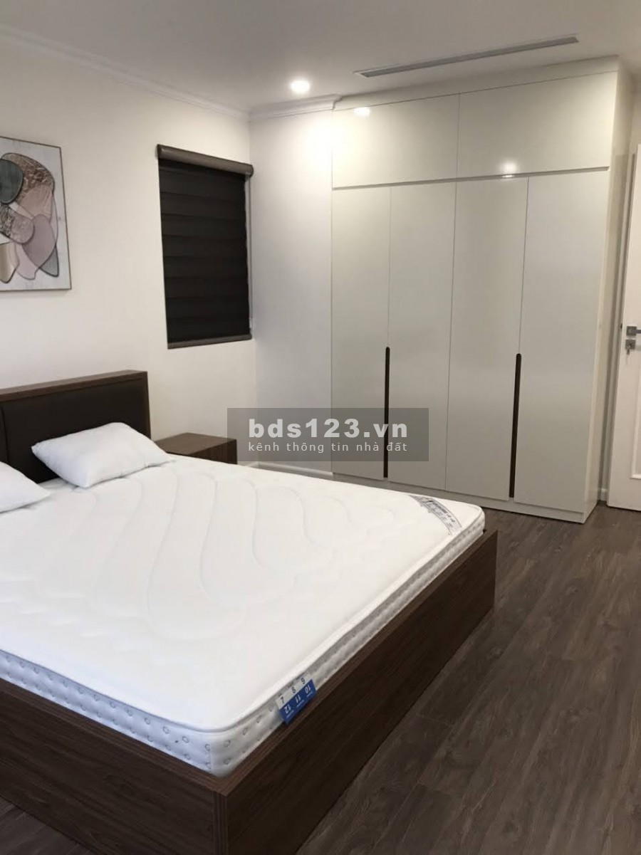 Bán CHCC 3PN, 91m2 tại tầng 6 Tòa R1 khu đô thị Sunshine Riverside Tây Hồ