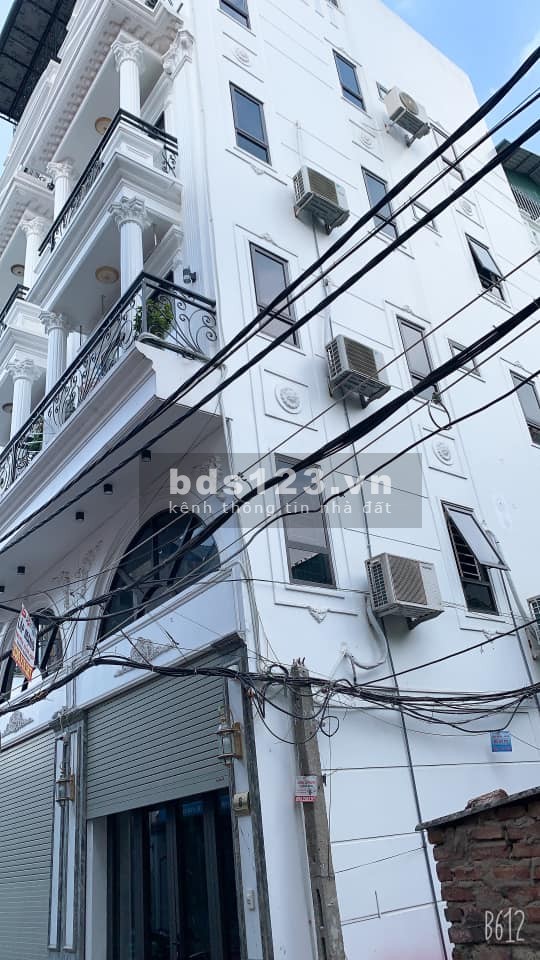 View cầu Vĩnh Tuy, Thang máy, lô góc! Nhà phố Trạm, Long Biên, 40m, 6 tầng, giá bán 4.8 tỷ