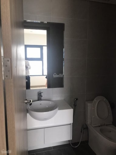 Chính chủ cần chuyển nhượng căn 2 pn, 2 wx giá cắt lỗ chỉ 1.75 tỷ, cc Vinhomes Ocean Park