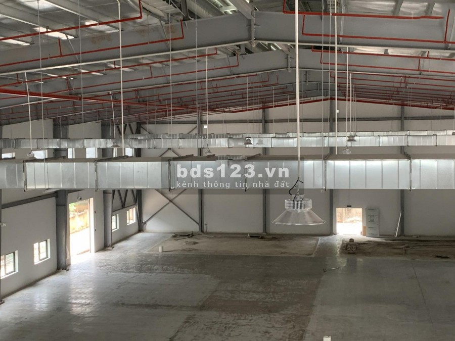 Cho thuê kho nhà xưởng DT 2.800m2, 3.000m2, 5.000m2 tại KCN Ninh Hiệp, Gia Lâm, Hà Nội.