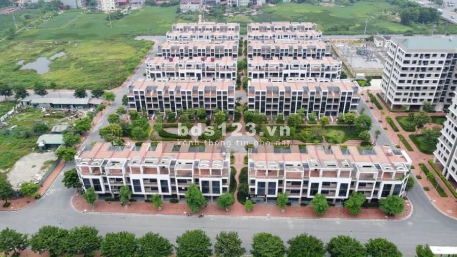 Shophouse đối diện cổng công ty samsung đầu tư siêu lợi nhuận liên hệ 0966951396