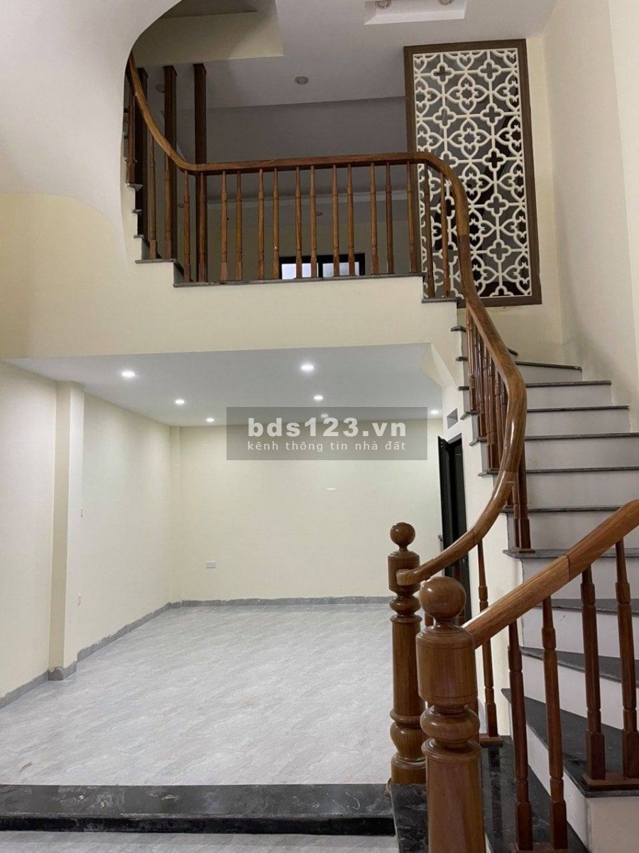 Cần bán nhà nguyên căn chính chủ Mỗ Lao, nhà mới kinh koong giá rất rẻ, pháp lý đầy đủ