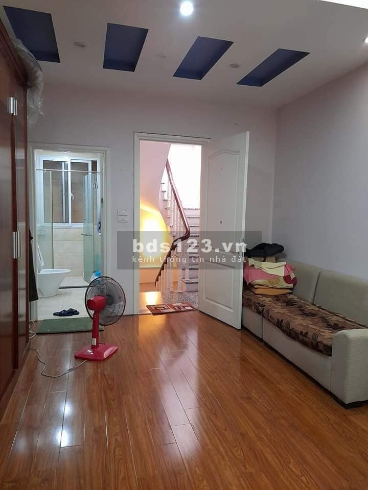Bán nhà Hoàng Văn Thái nhà đẹp thiết kế hợp lý gần ô tô 38m2 3.65 tỷ