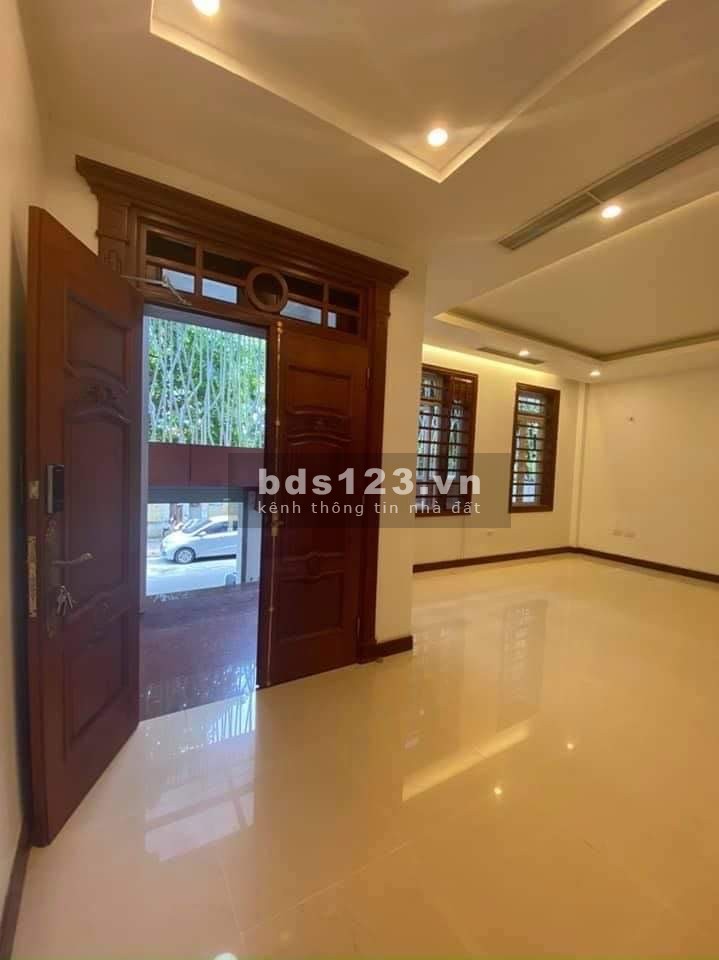 Nhà mặt phố Lưu Hữu Phước, dtsd 86m2, mt 7,2m, giá 24 tỷ, Mỹ Đình, Nam Từ Liêm, Hà Nội