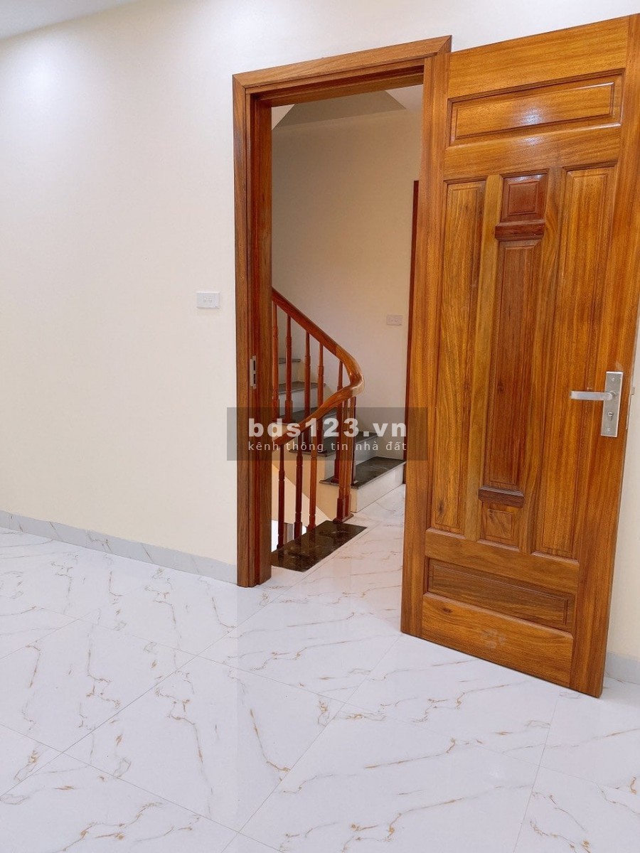 Cần bán nhà nguyên căn chính chủ Mỗ Lao, nhà mới kinh koong giá rất rẻ, pháp lý đầy đủ
