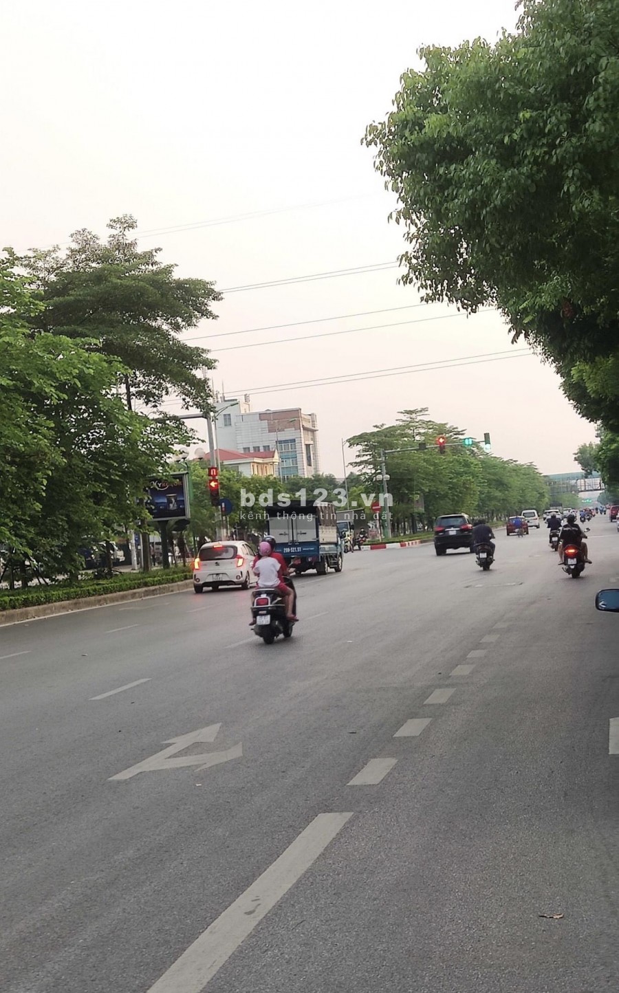 Cần bán nhà nguyên căn trung tâm Quận Đống Đa đúc kiên cố 6 tầng bê tông cốt thép