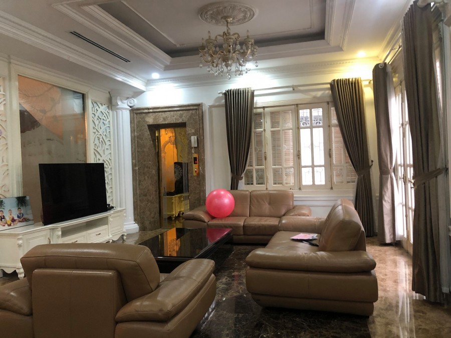 Bán biệt thự N03B khu đô thị Sài Đồng diện tích 300m2 4 tầng mặt tiền 26m lô góc 35 tỷ