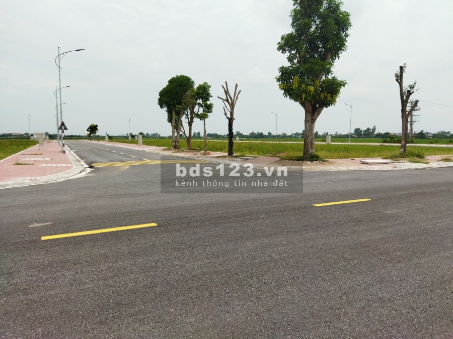 Đất nền chính chủ , pháp lý đầy đủ, hạ tầng đồng bộ tại Tiên Lữ Hưng Yên, lh 0973185263