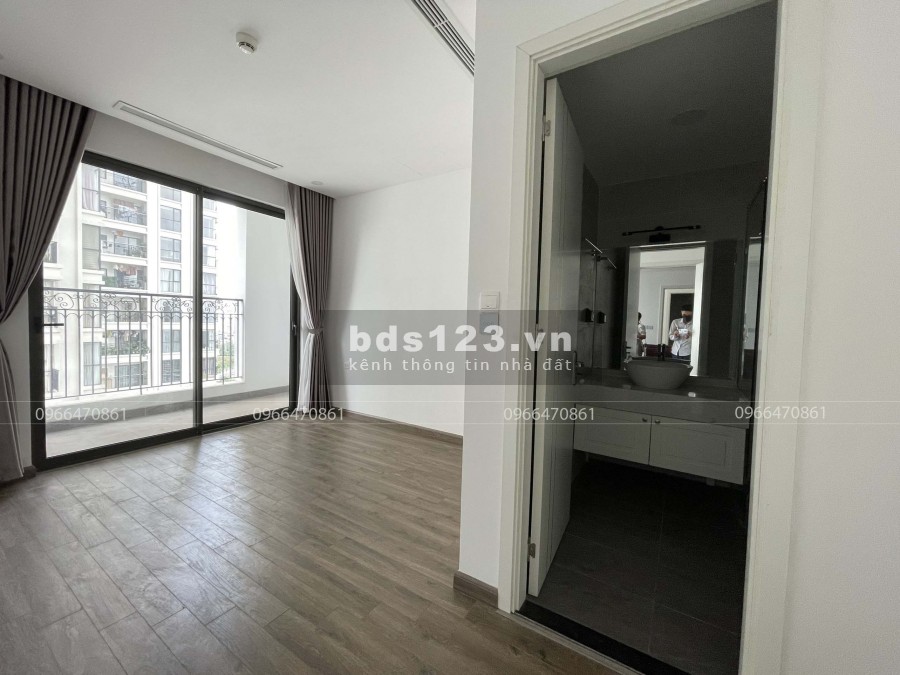 Sunshine Riverside diện tích 98m2 thông thủy 3 phòng ngủ có đồ gỗ giá bán 3,7 tỷ