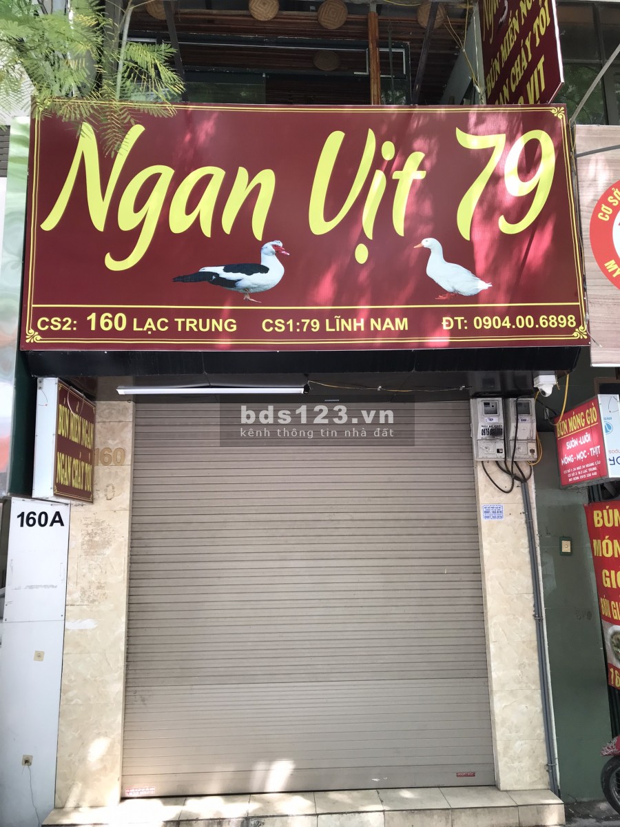 Cho thuê nhà mặt phố, ở & kinh doanh, hai mặt tiền, 2 tầng tại 160 Lạc Trung giá tốt