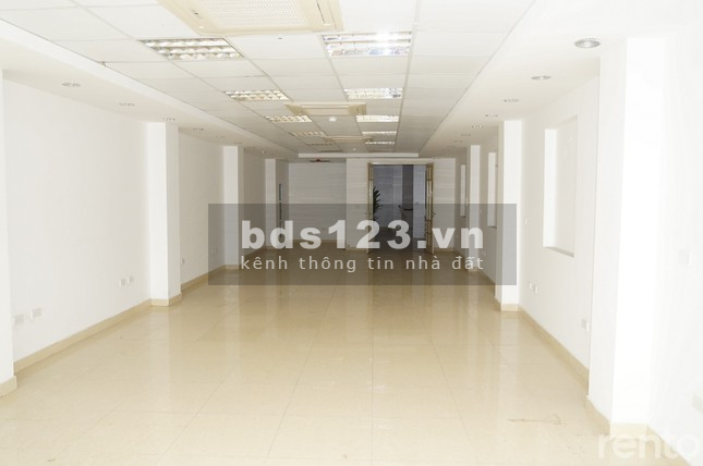 Cho thuê văn phòng Quán Thánh, Ba Đình chỉ với 11.5tr 45-80m2 LH: 0337004849