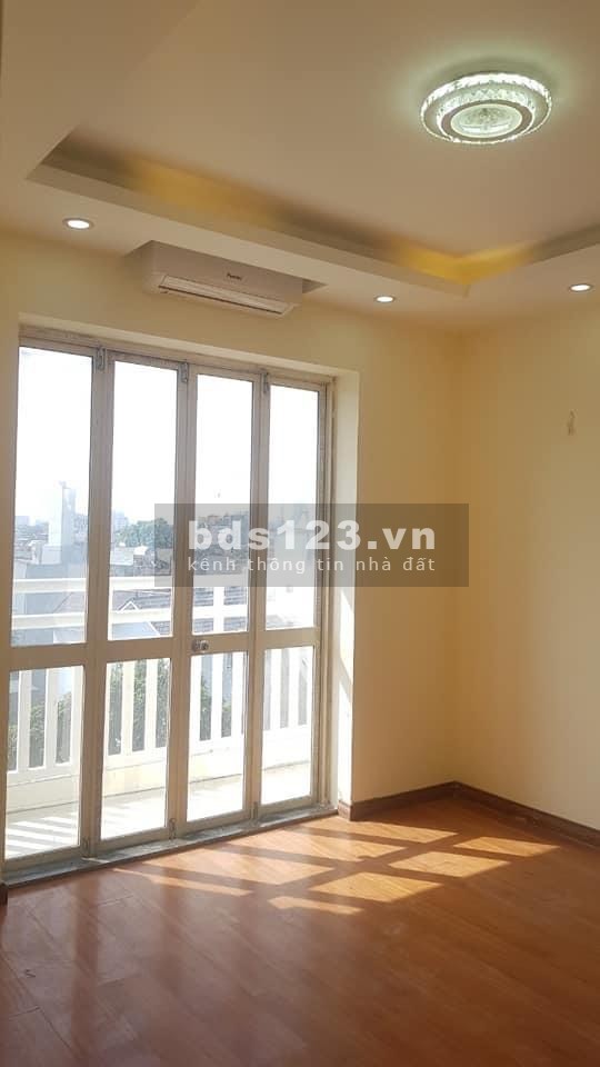Bán căn hộ chung cư Trương Định, tiện ích đầy đủ diện tích 97m2, giá nhỉnh 2 tỷ, số sẵn